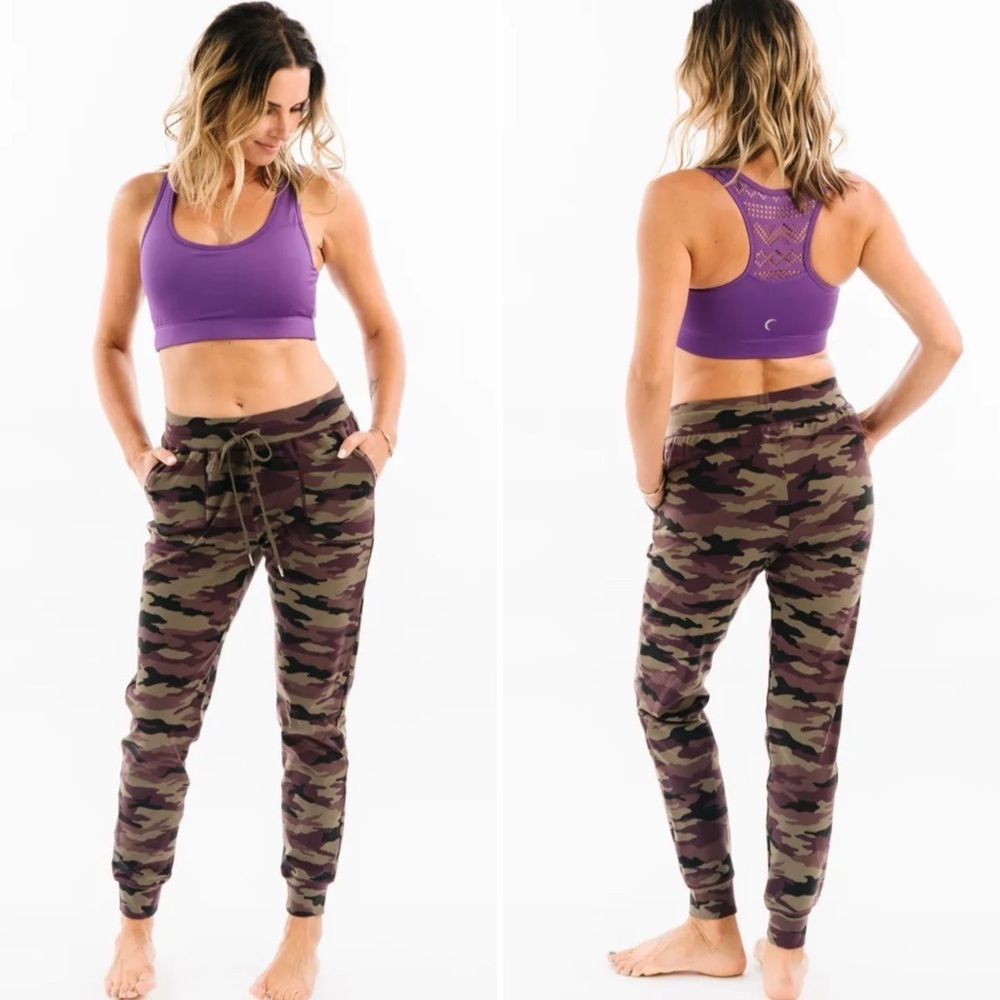Zyia Active Camo Unwind Joggers Size XS